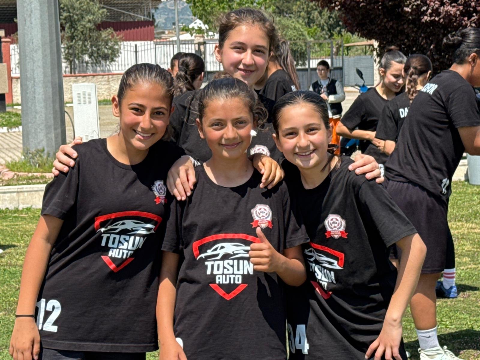 Nazillide Dallica Kadin Futbol Takimi Yeni Sezona Hazir Hede 657481 8714Ad