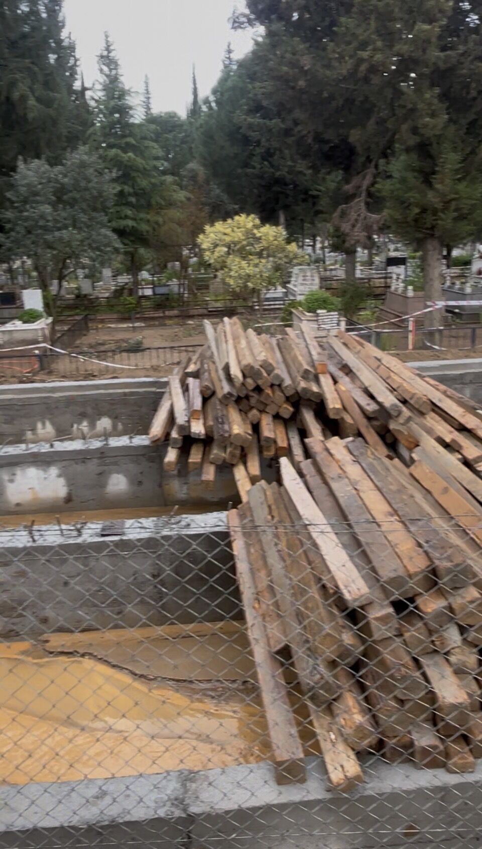 Nazillide Dsi Calismasi Tehlike Saciyor Acilan Cukur Suyla Doldu 652152 1B08Cbe20Af8986Cf8A58Baa09Bee295