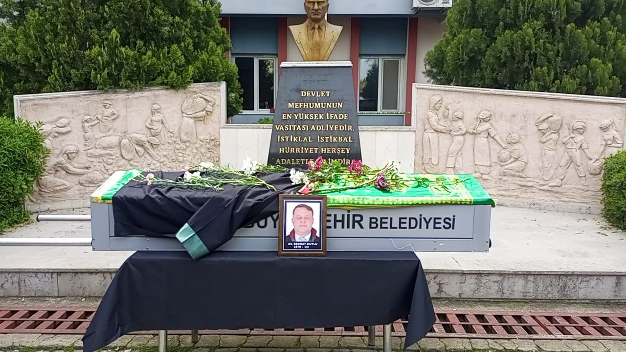 Nazillide Kara Cumartesi Avukat Kutlu Son Kez Adliyede 654063 7179758Cedef5D4B5Bcdec4900Ba3Cb5