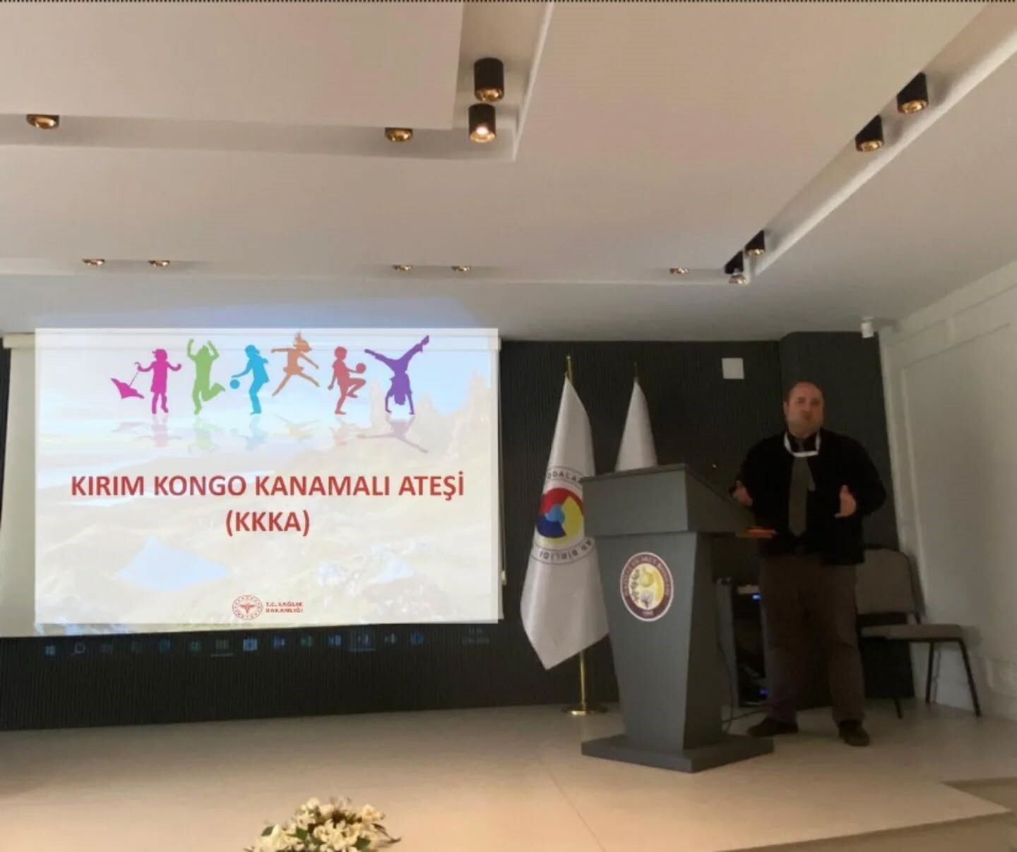 Nazillide Muhtarlar Sigara Ve Kene Kaynakli Hastaliklara Karsi Uyari 13733116242Bcdbb6B9F0Ed9Ec2De07A