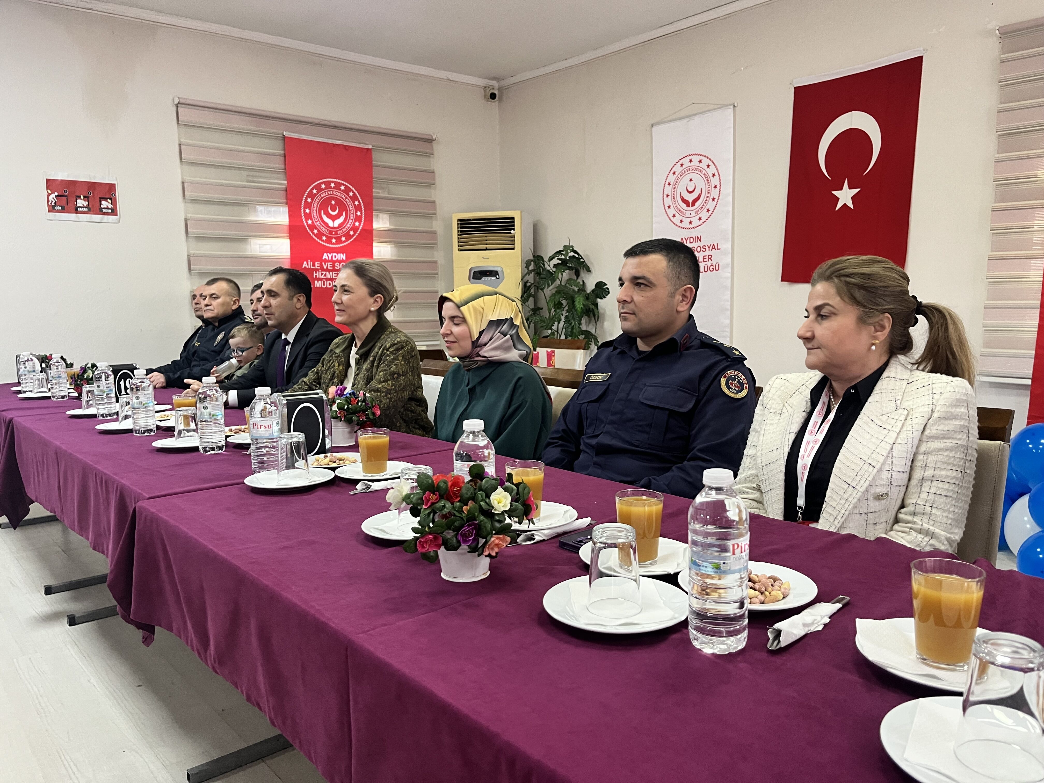 Nazillide Otizme Farkindalik Yaratildi Ozel Kutlama Yapildi 652056 5282A0277F2E0D626526E8605A1C8A34