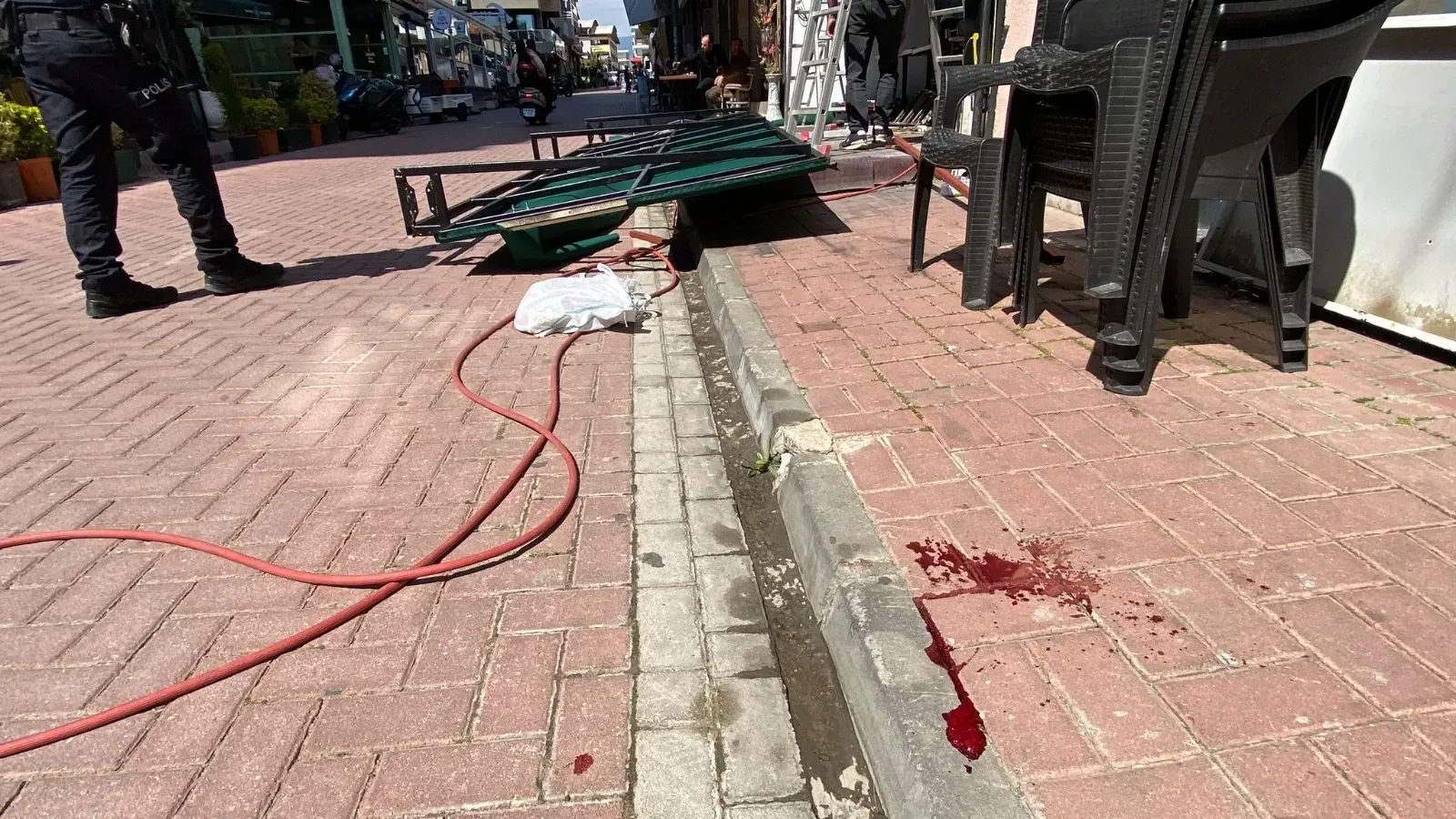 Nazillide Talihsiz Kaza Monteledegi Tabelanin Altinda Kaldi 653402 35666Be570631Fcc3C633E3Afef39Bca