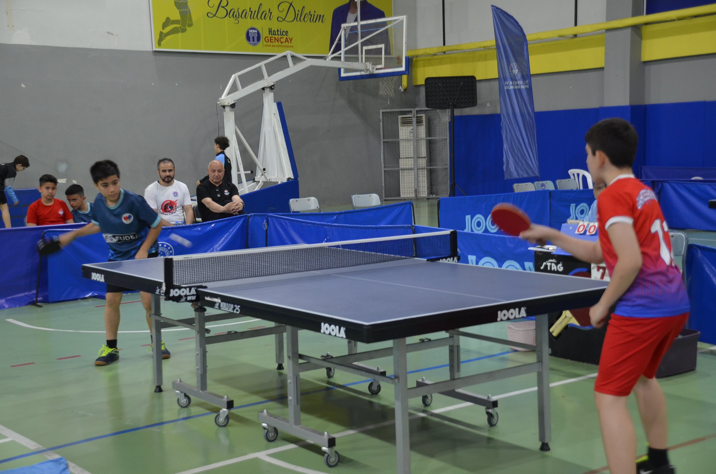 Okul Sporlari Masa Tenisi Bolge Yarismalari Didimde Basladi 657668 Dea624-1