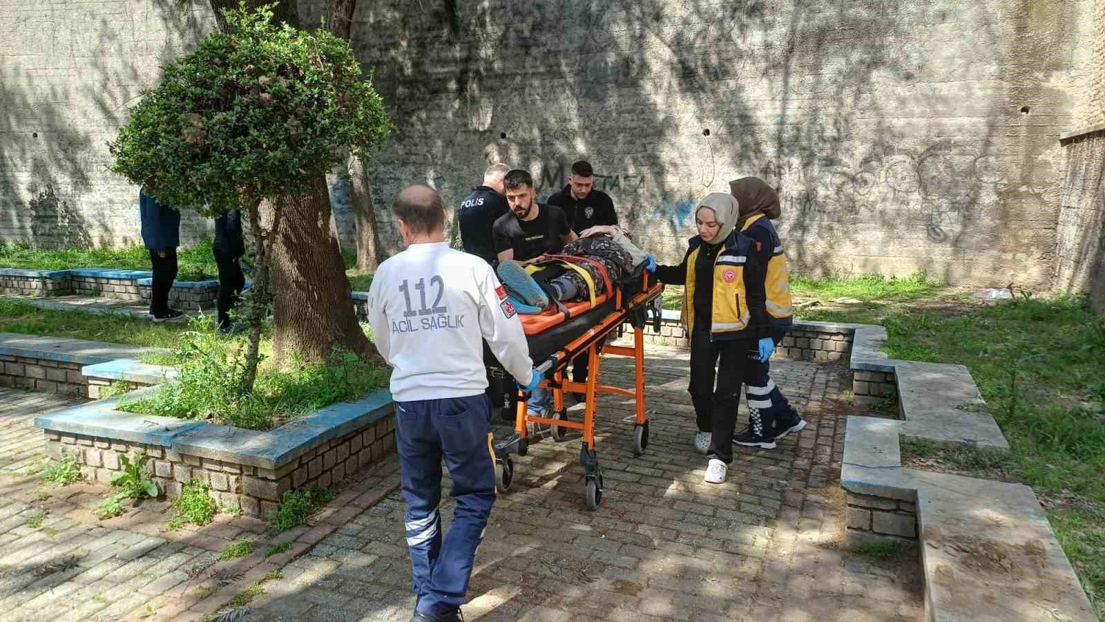 Ot Toplamak Istedi 5 Metreden Asagi Dustu 93988E3C851E5Db5027587F0F1821F8A