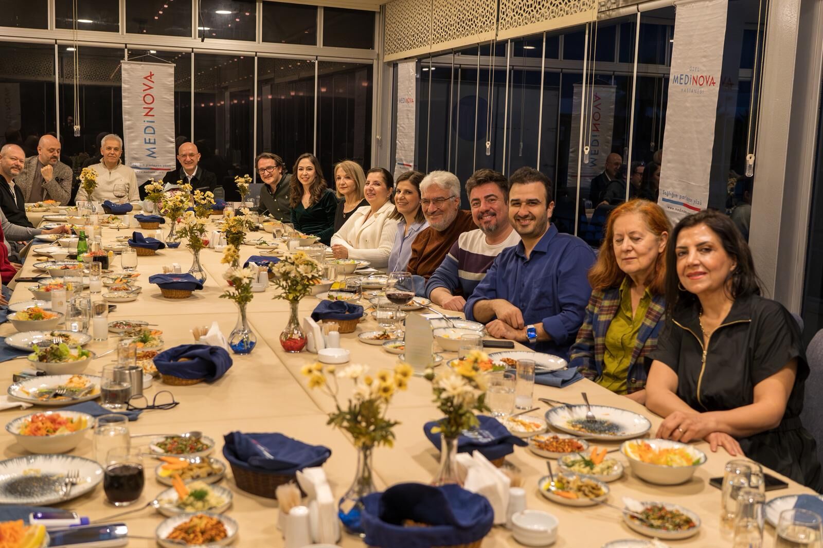 Ozel Medinova Hastanesinden Hekimlere Vefa 651788 93D77D6C3Af2Eff15471Ec95Ac4C29F9