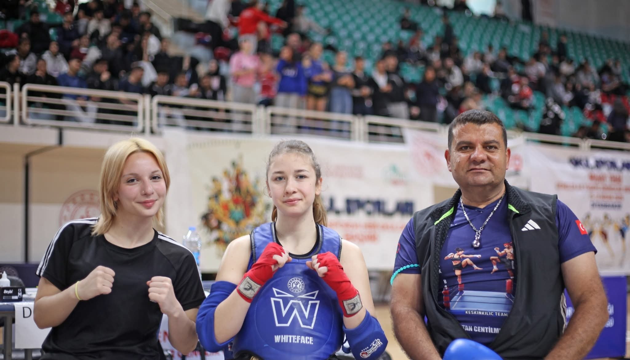 Ringlerin Efeleri Diyarbakirda Aydin Ruzgari Estirdi 656003 4012Ae