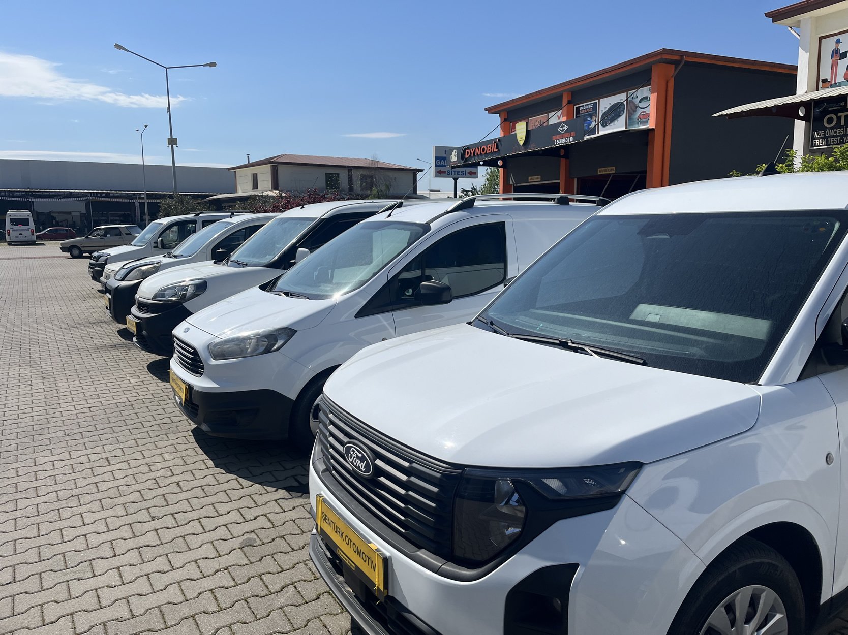 Savas Golgesinde Arac Piyasasi Can Cekisiyor Katilim Bankaciligi Can Simidi Oldu 653546 650F78Ea69Fa182458049B2Cc84E0A2A