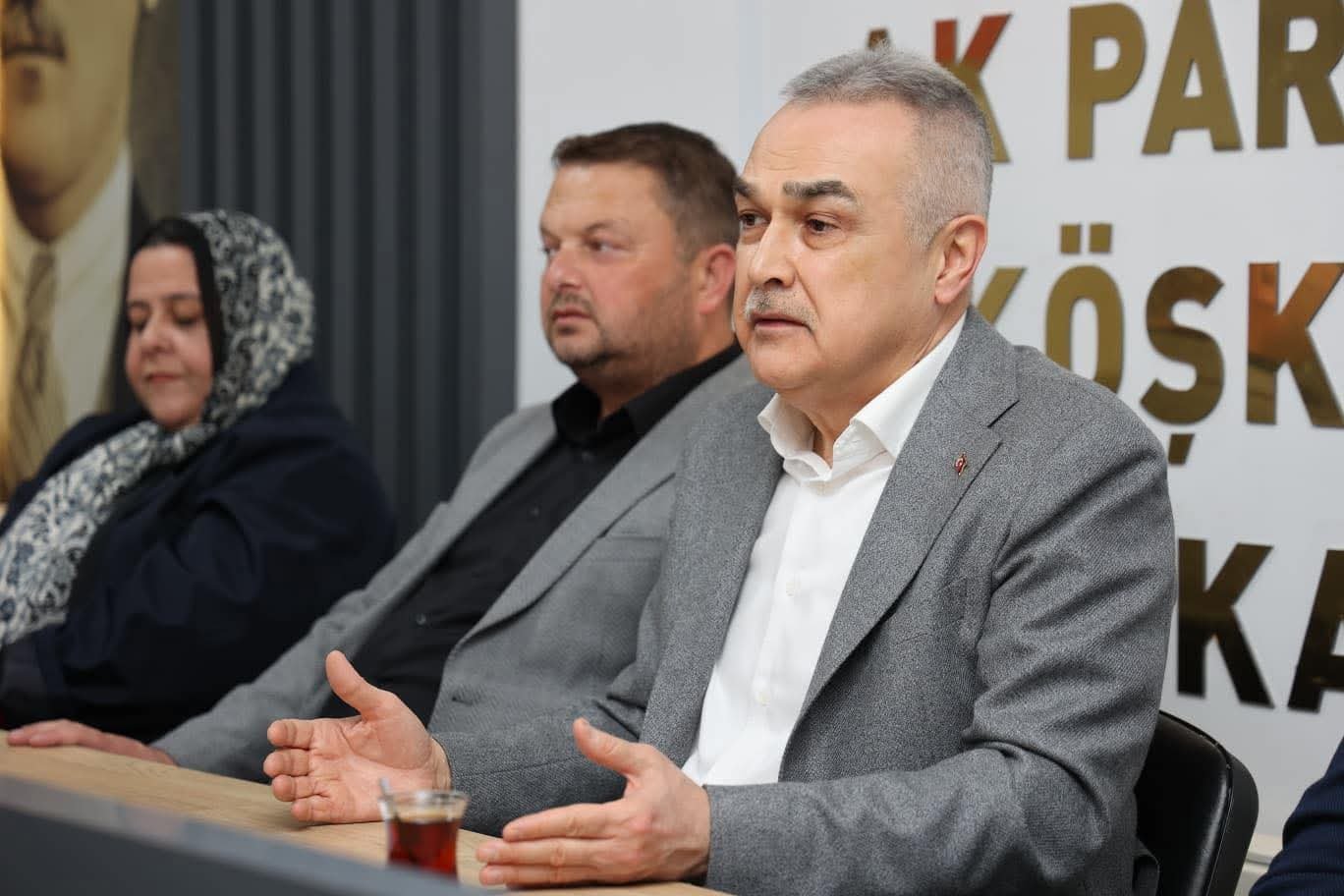 Savas Kosk Ve Sultanhisarda Partilerle Bulustu 657199 7C1E6E