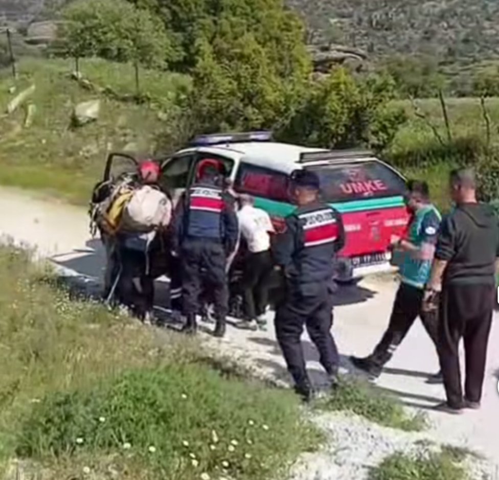 Sokede Nefes Kesen Kurtarma Ambulans Helikopter Havalandi 657498 C80779