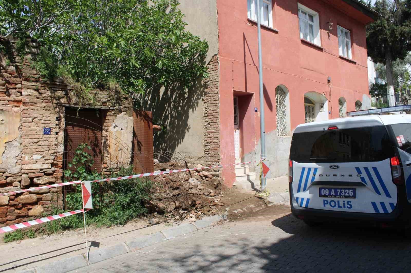 Tarihi Konagin Duvari Yikildi Gercek Ortaya Cikti A700Bfd84C2F93C98Caf6D13958Badce