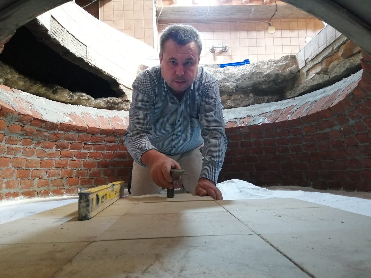 Tas Firinlarin Efendisi 48 Yillik Emek 654417 85Eff3