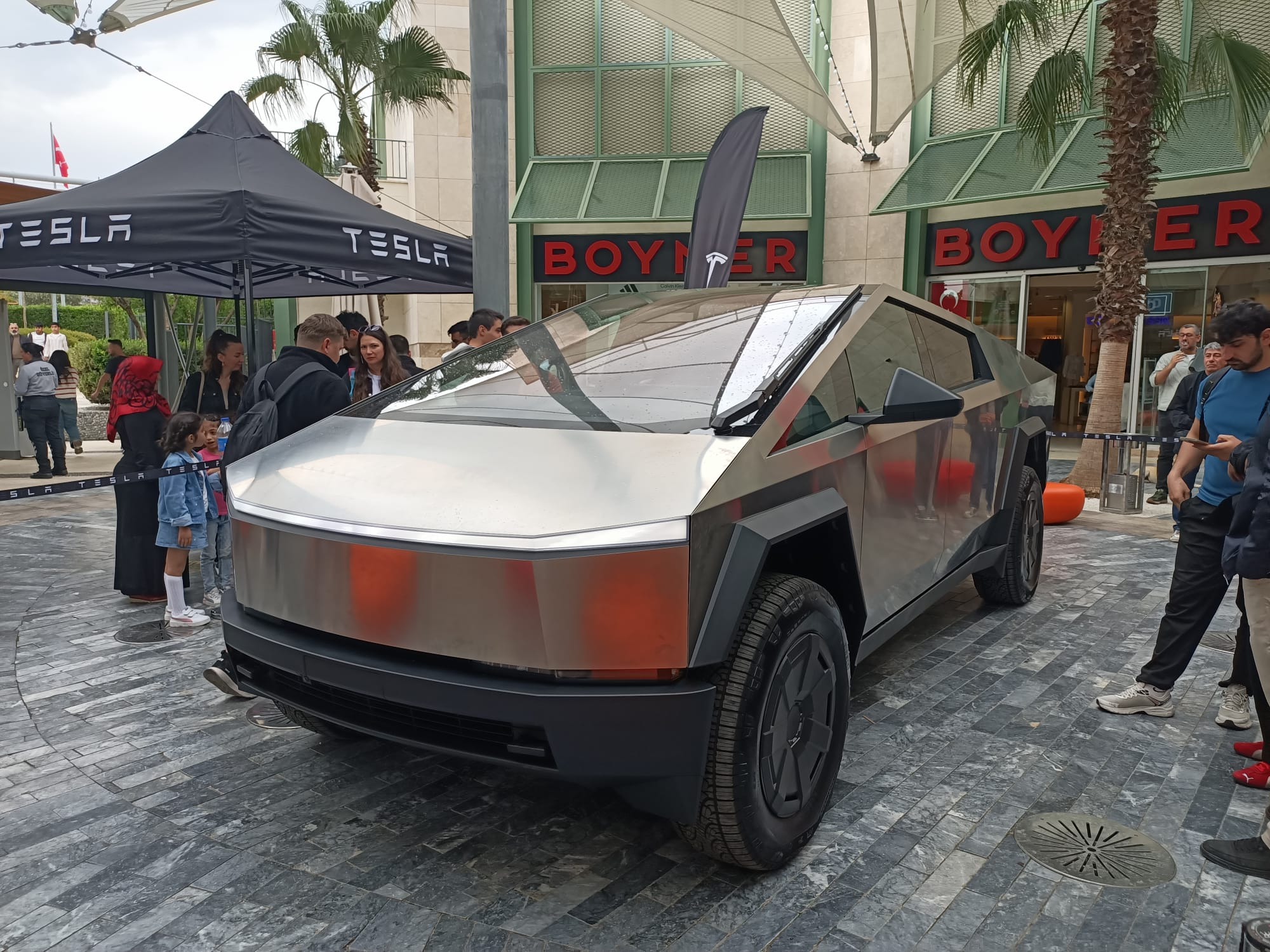 Tesla Cybertruck Aydinda Gorucuye Cikti 657381 7Ffb20