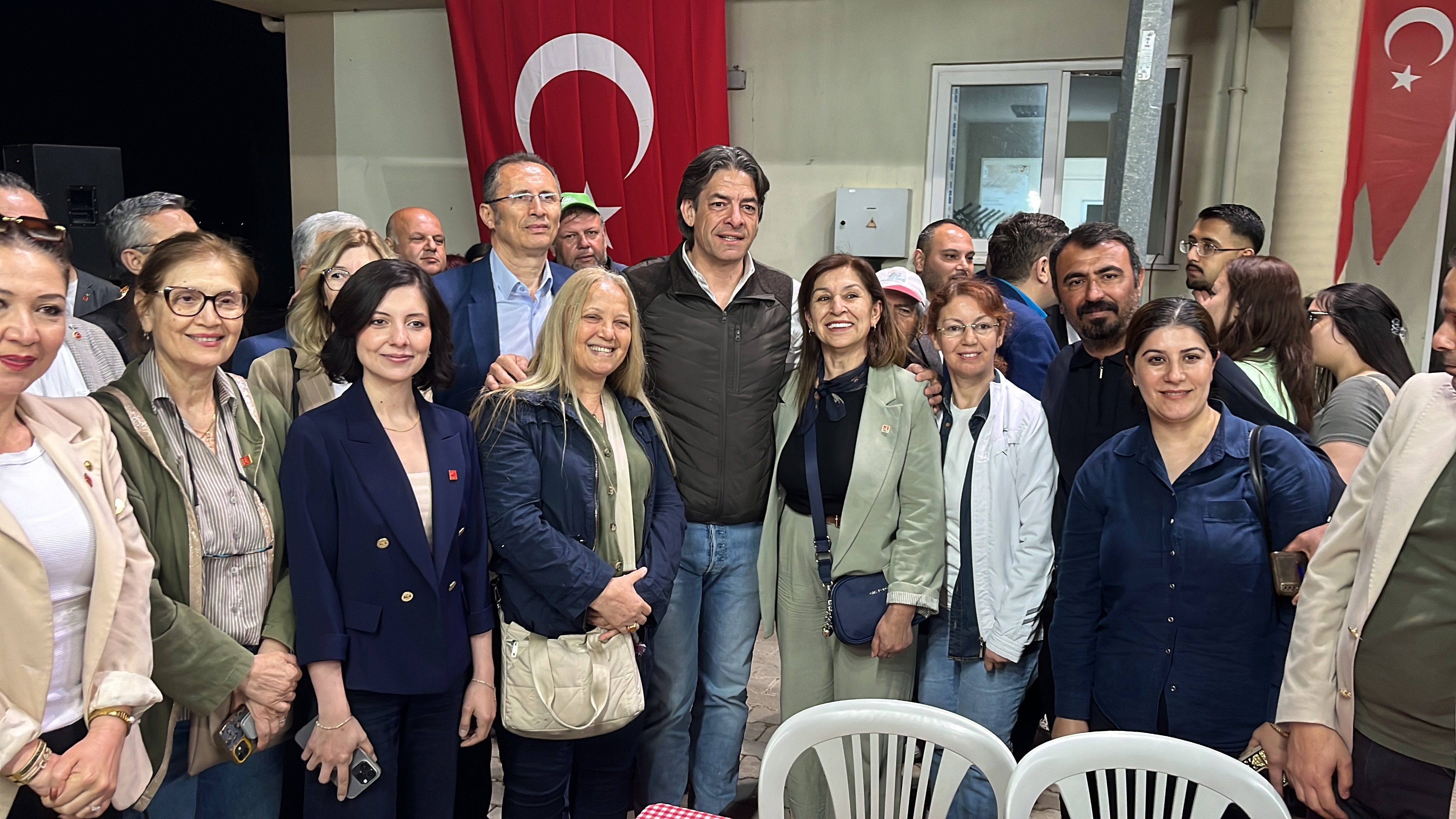 Traktorle Geldi Mesaji Net Verdi Chpli Solakoglu Nazillide C 658371 8D293C