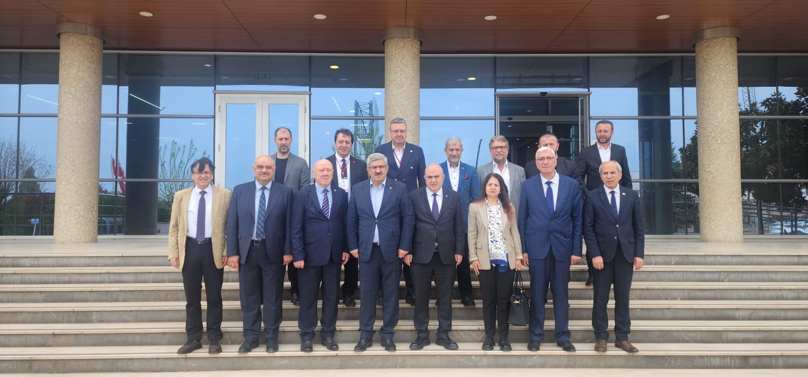 Turkiye Gazeteciler Konfederasyonu Kocaelide 655639 446D89