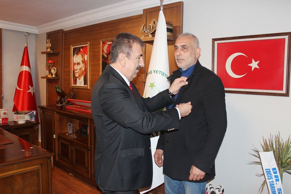 Turkyedin Aydin Subesi Kuruldu Baskan Arikandan Uyelik Cagrisi 653337 Bf022F3Cc73C581393200A8681570Bcc