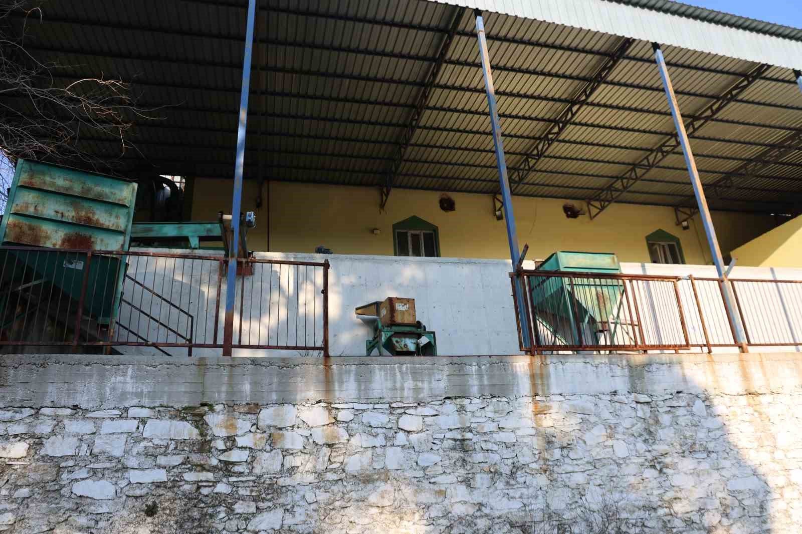 Ureticilere Umut Olacakti Simdi Curumeye Terk Edildi Fbc7Aa7Fd2Dd2Ae936008665Fd421226