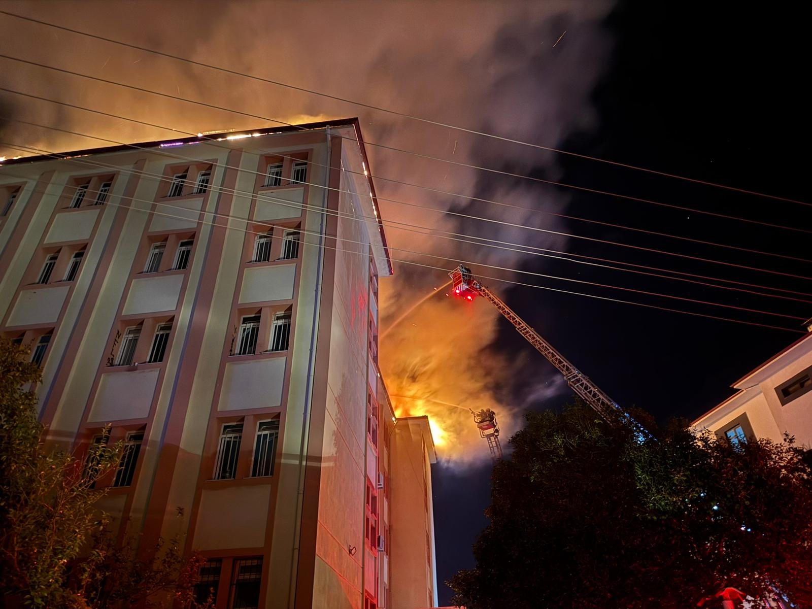 Whatsapp Image 2026 04 18 At 22.16.43 (1)