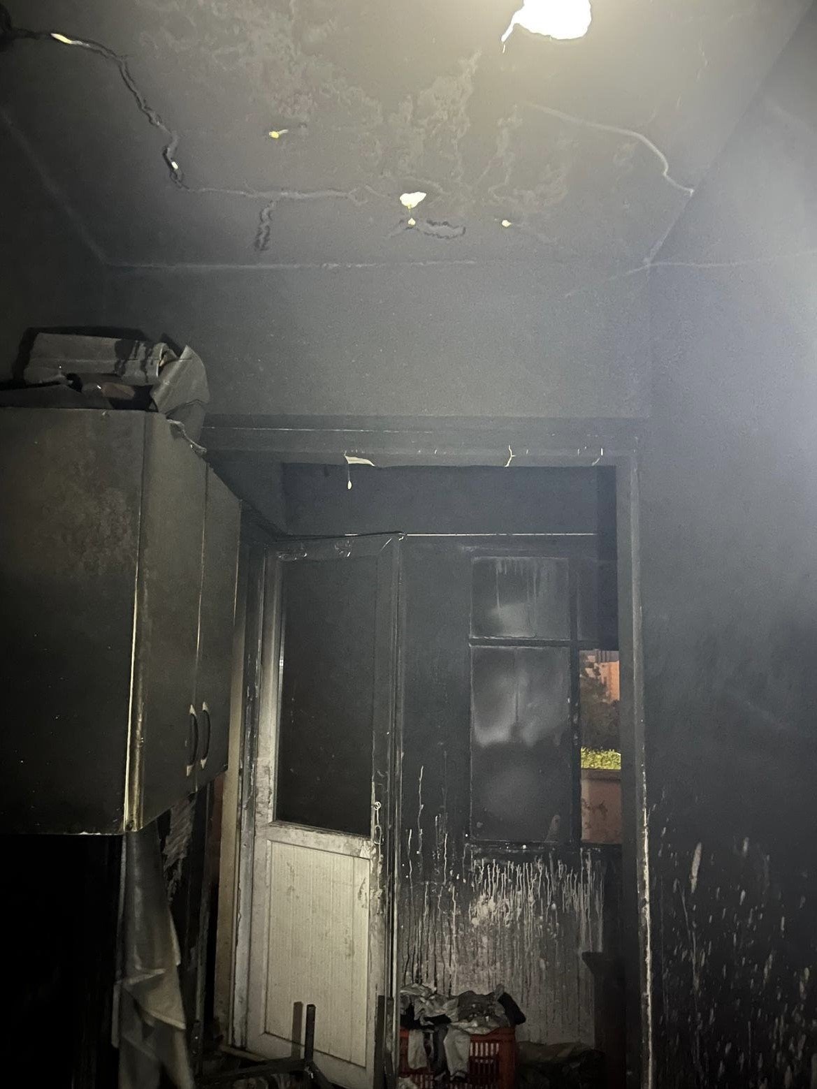 A W696390 03