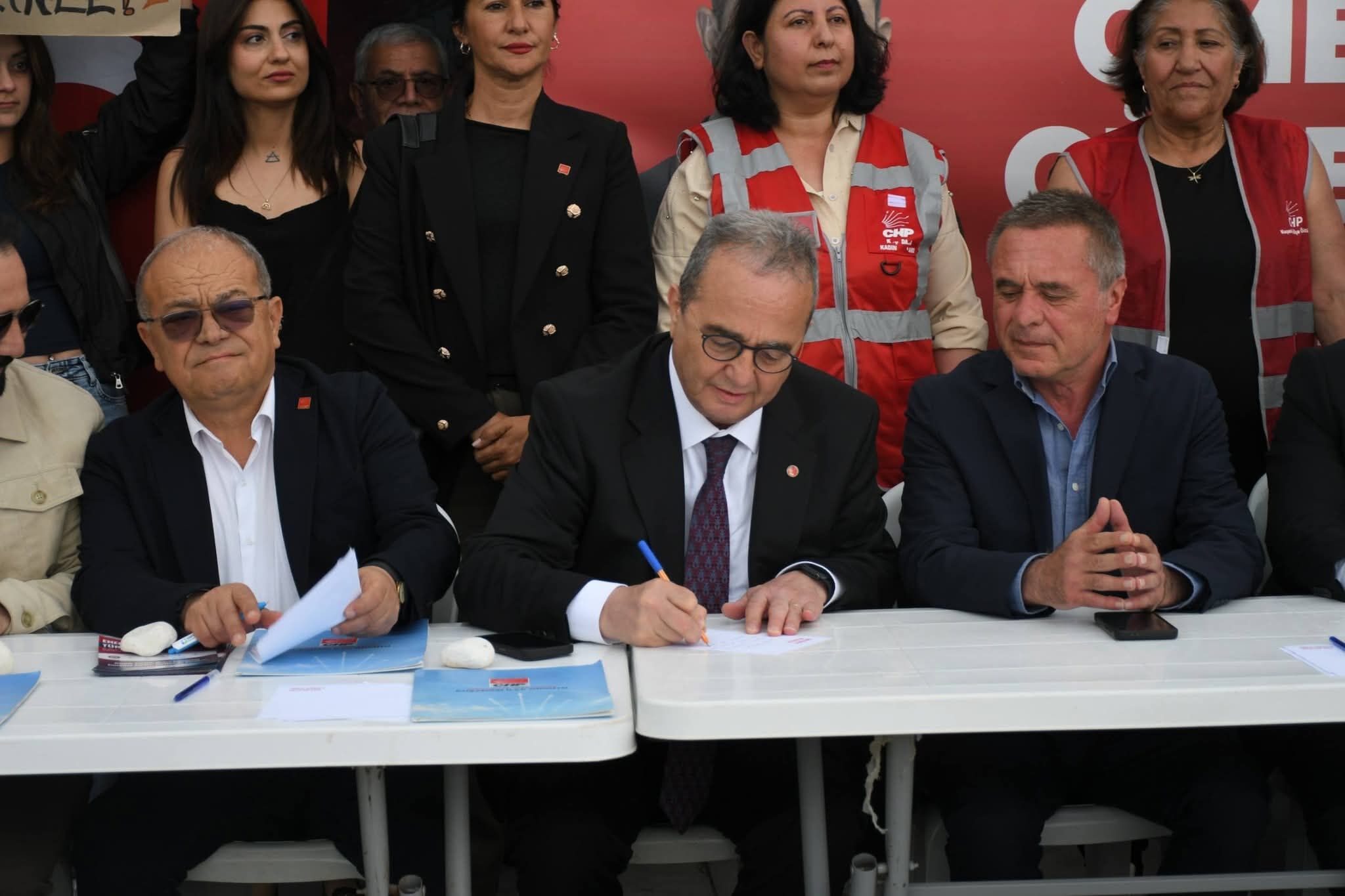 Adalet Ve Dayanisma Cadirindan Net Mesaj Silivri Bir Gun Ozg 663946 Af0B88