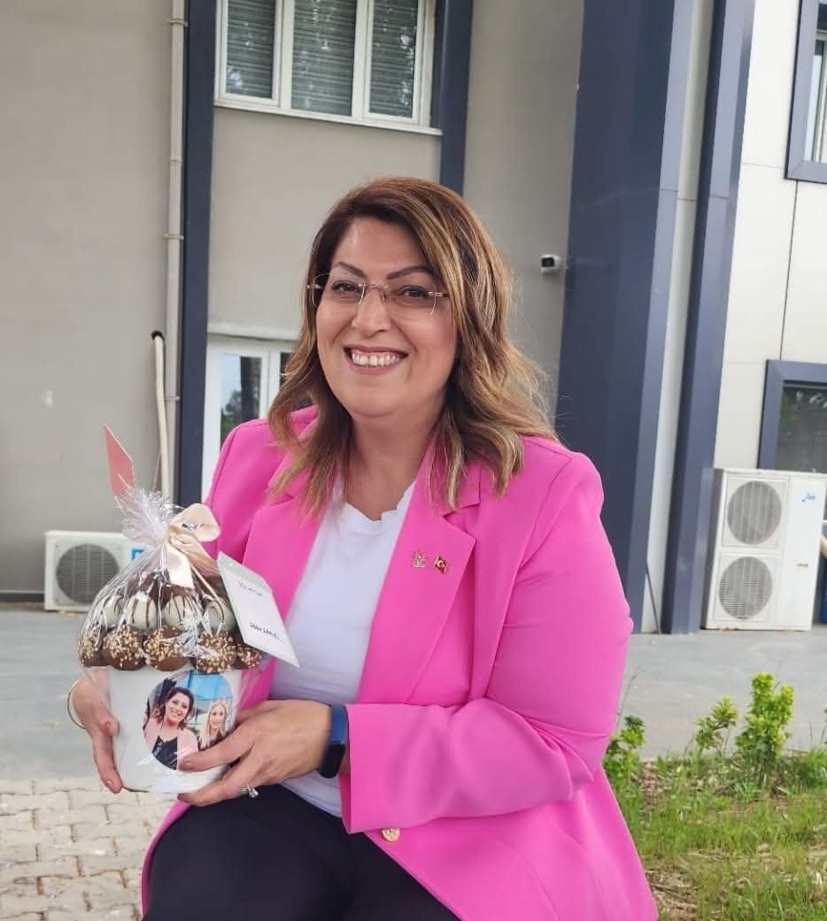 Ak Parti Aydinda Liyakat Catligi Erdemden Disiplin Sinyali 660156 0Aaae1