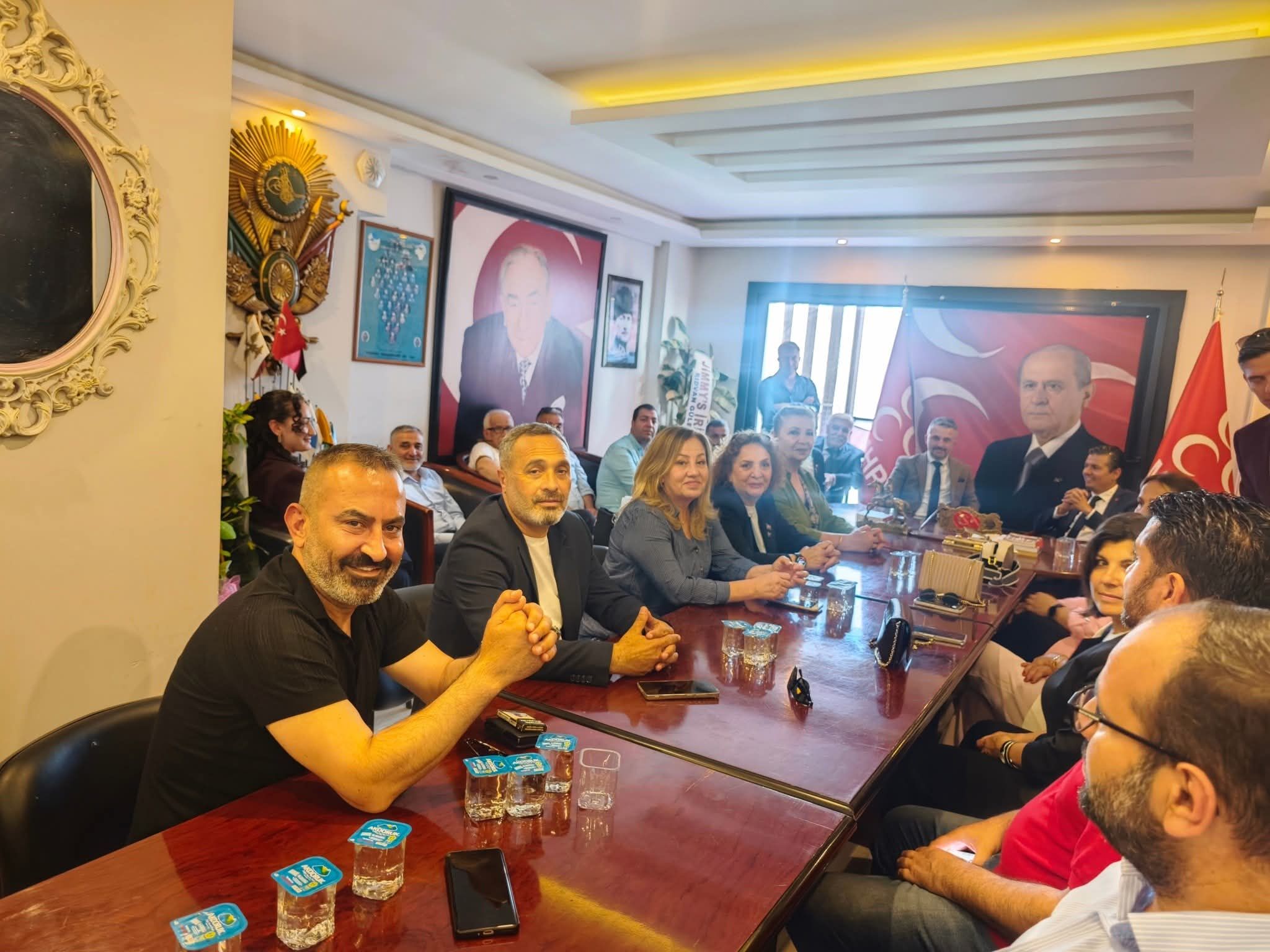Ak Partili Baskan Sarigozden Mhp Ilce Baskani Tasdemire Ziya 661586 3D97A4