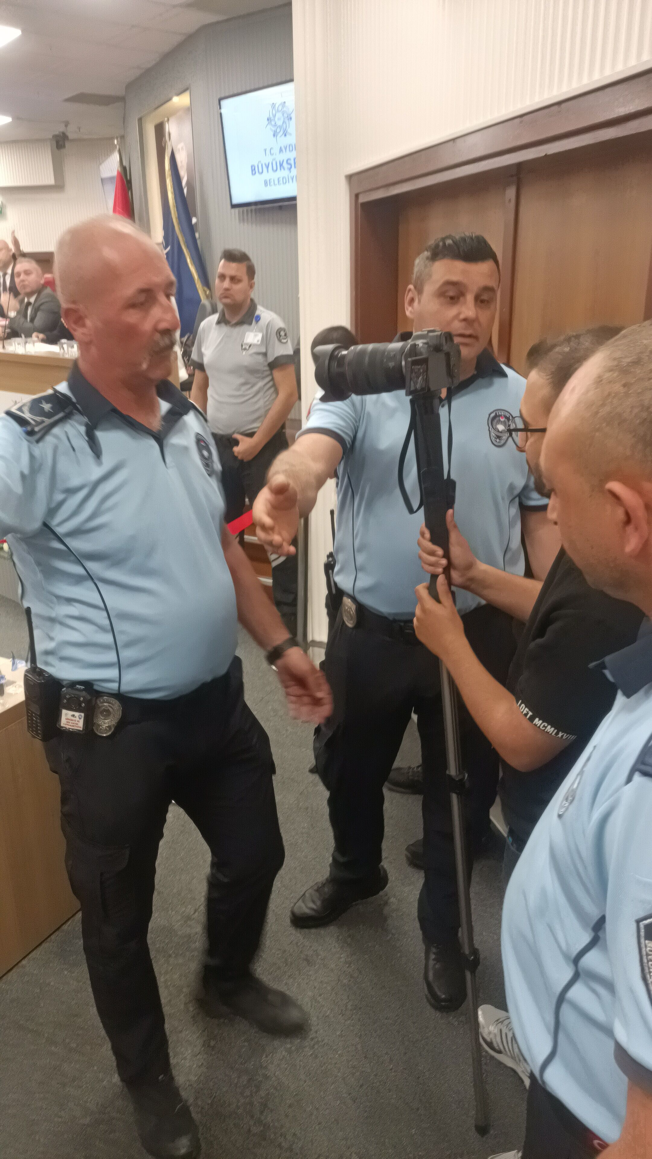 Aydin Bsb Meclisinde Kamera Krizi 661549 4C014A-1