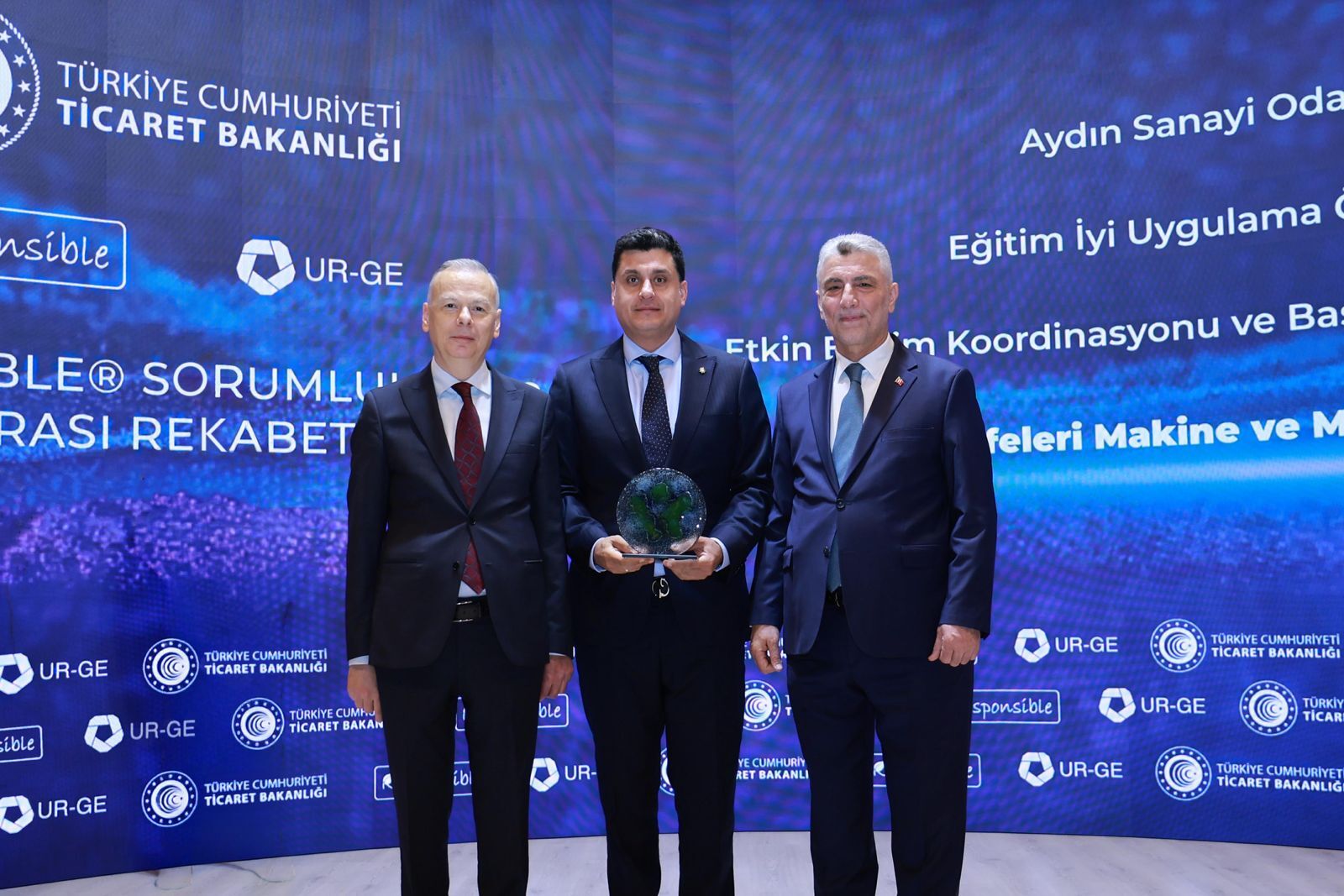 Aydin Sanayisi Turkiyeye Ornek Oldu 664332 50B491
