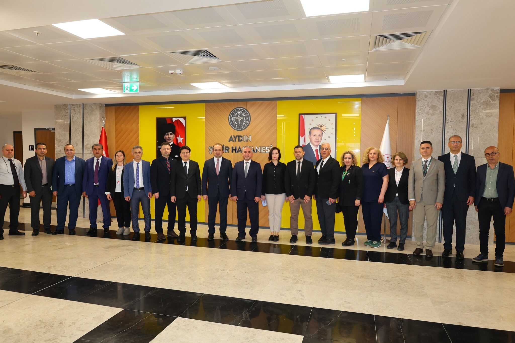 Aydin Sehir Hastanesi Gucune Guc Katti Tam 189 Poliklinik Hi 661233 445220