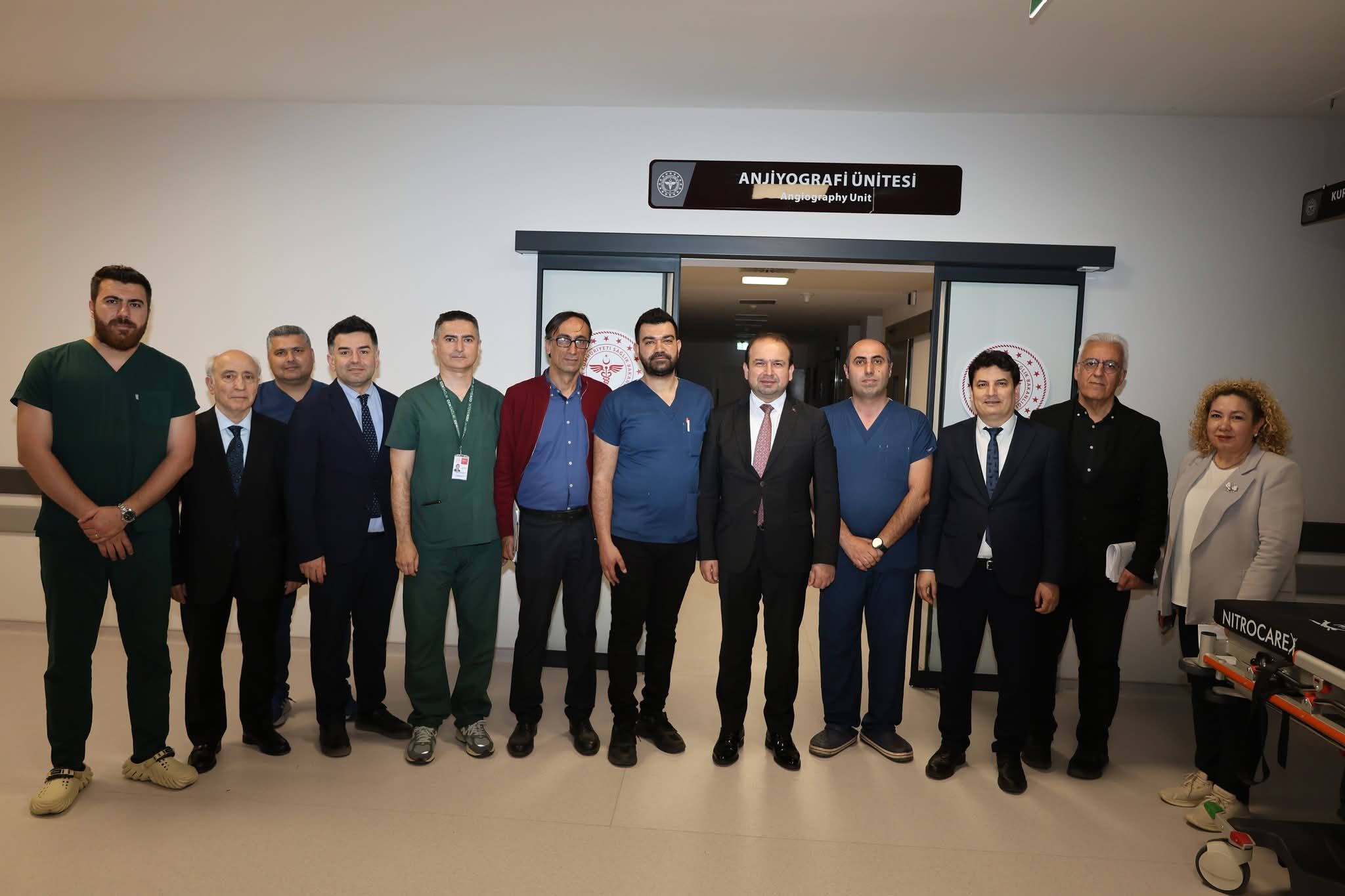 Aydin Sehir Hastanesinde Bir Ilk Anjiyo Operasyonu Basariyla 660507 3C3B3A-1