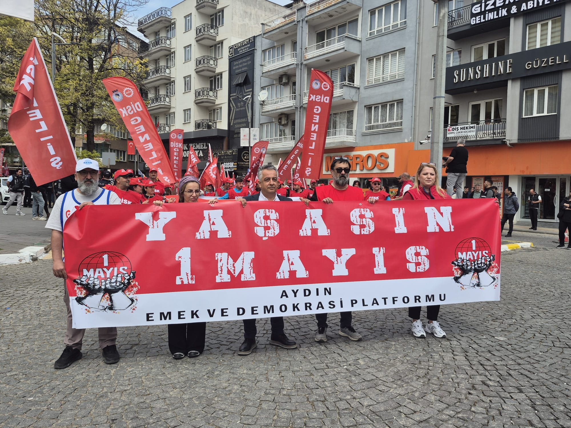 Aydinda 1 Mayis Isci Bayrami Kutlandi 658586 9A1047