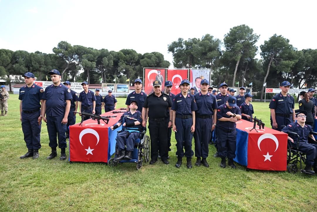 Aydinda Engelli Bireyler Askerlik Heyecani Yasadi 662626 36B642