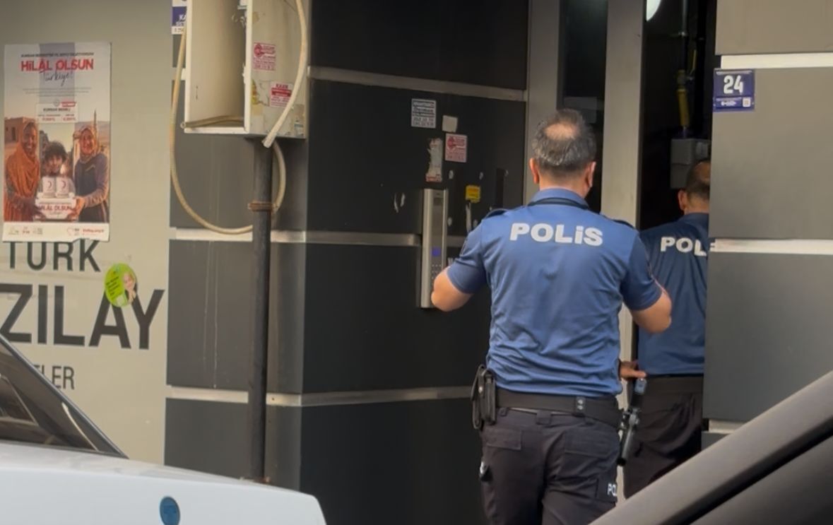 Aydinda Saglik Camiasi Yasta Raporunun Bittigi Gun Aci Haber 666414 2E5F20