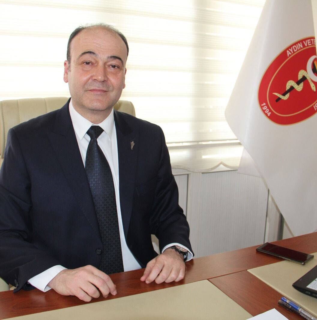 Aydinda Tarihi Uygulama Veteriner Hekimler Saglikli Kurban E 666303 D09999