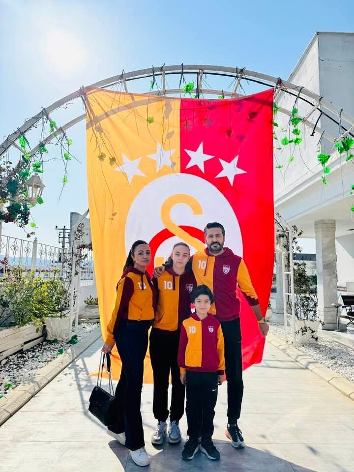 Aydindan Sampiyon Galatasaraya Alkis 660755 8C43B7