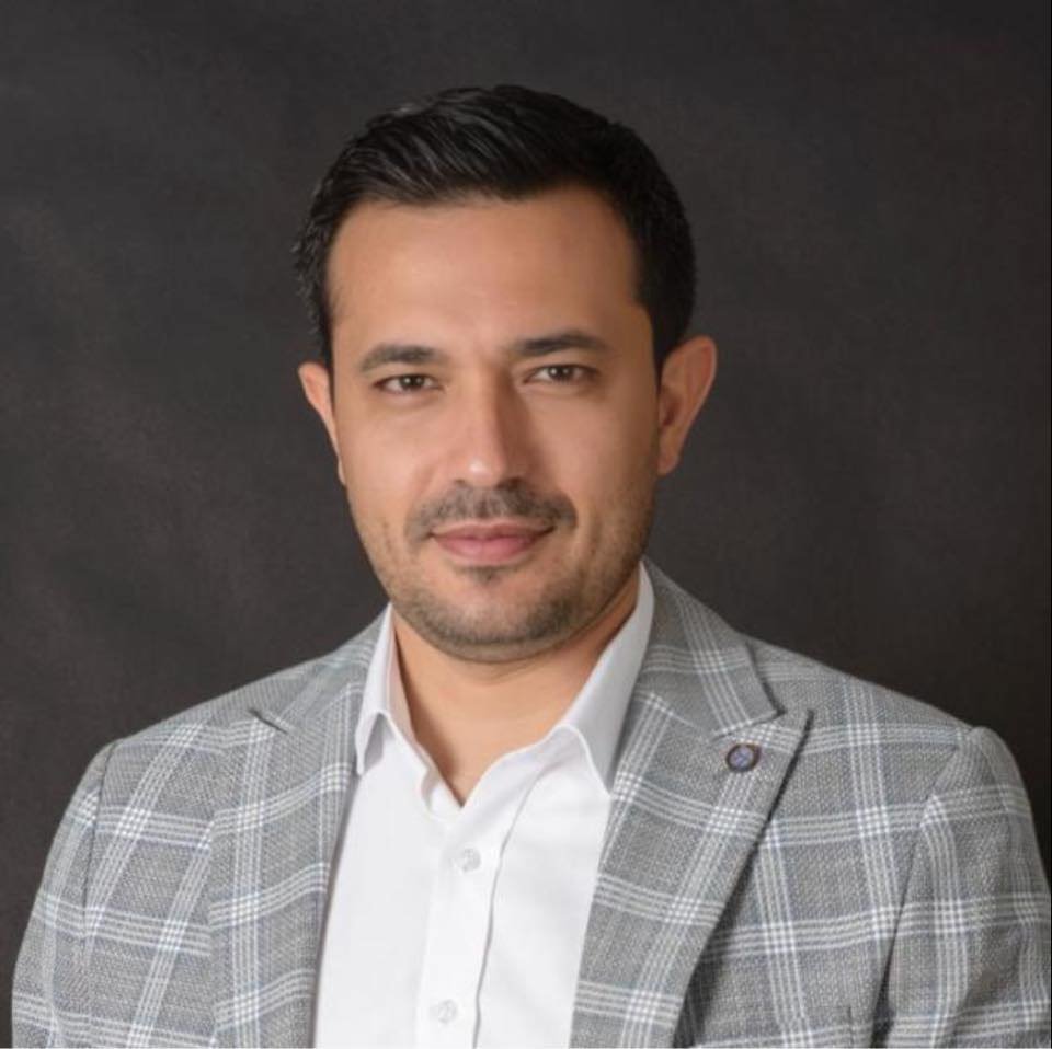Aydinli Siyasetci Cocukluk Fotografini Paylasti 659842 5Cb70A