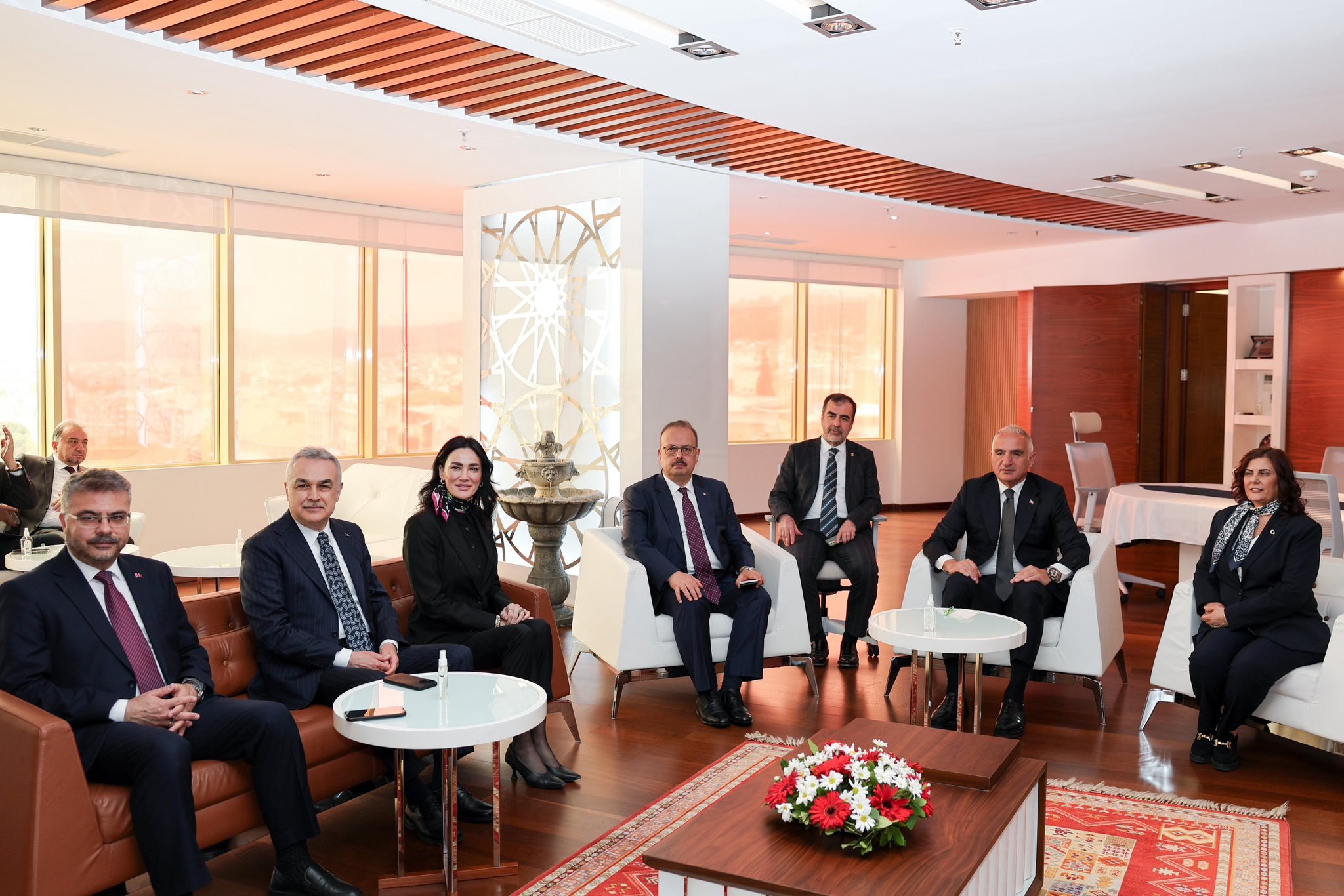 Bakan Ersoydan Cerciogluna Ziyaret 658781 7F1B74