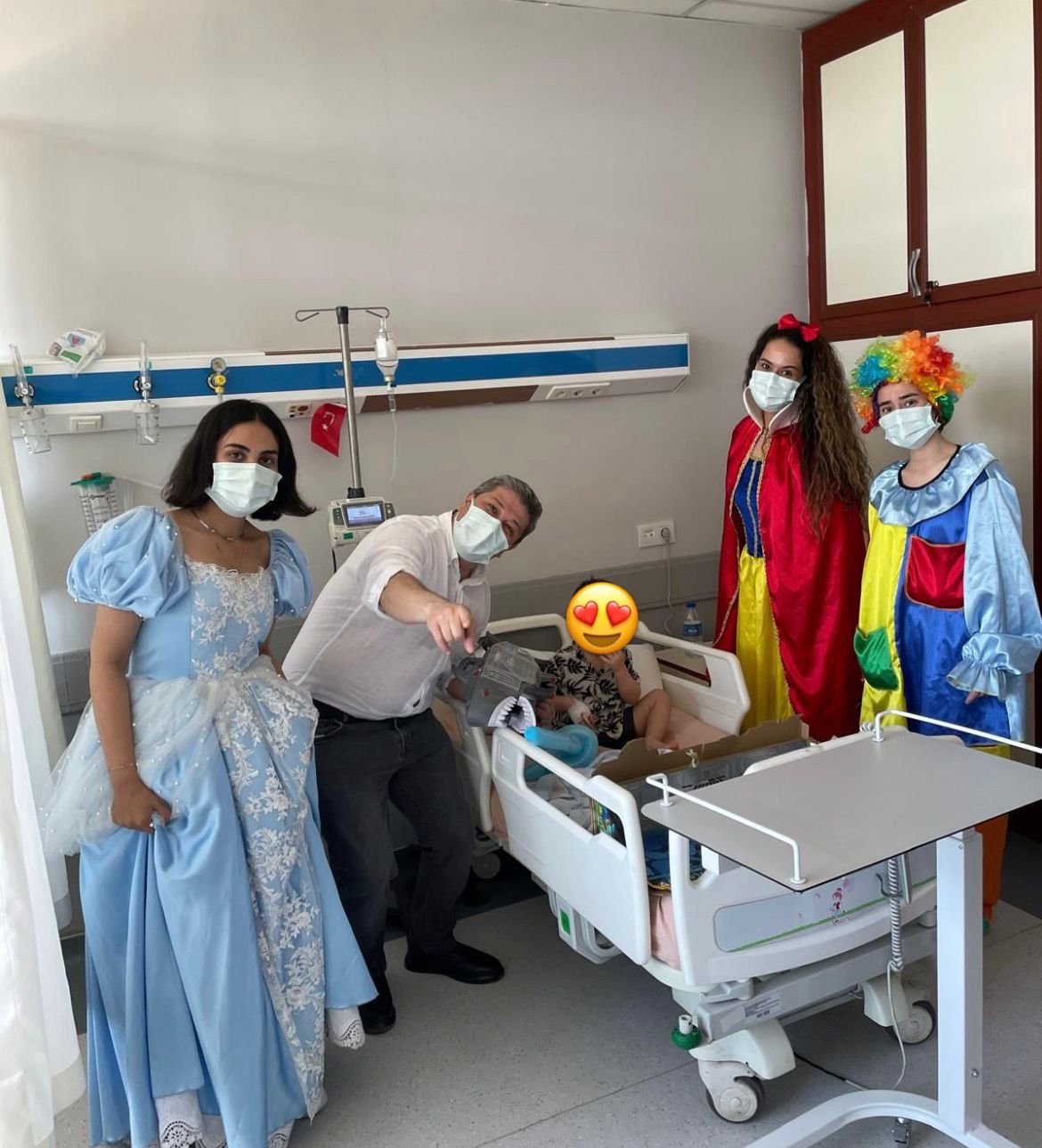 Basak Koleji Mezunlarindan Minik Yureklere Moral Senligi 659146 65796B