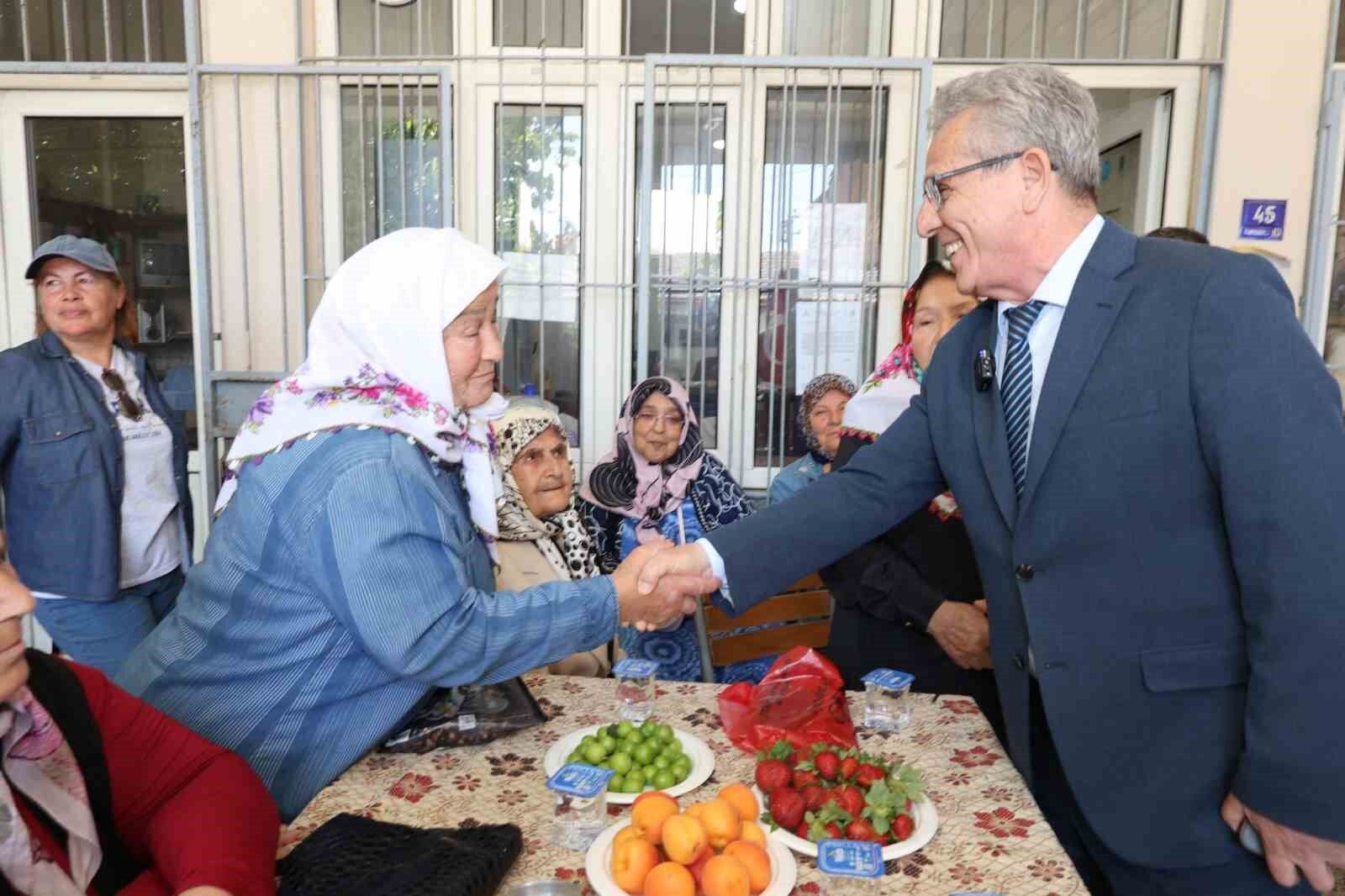 Baskan Tetik Guzelkoy De Vatandaslarla Bulustu 1779088804887 884690