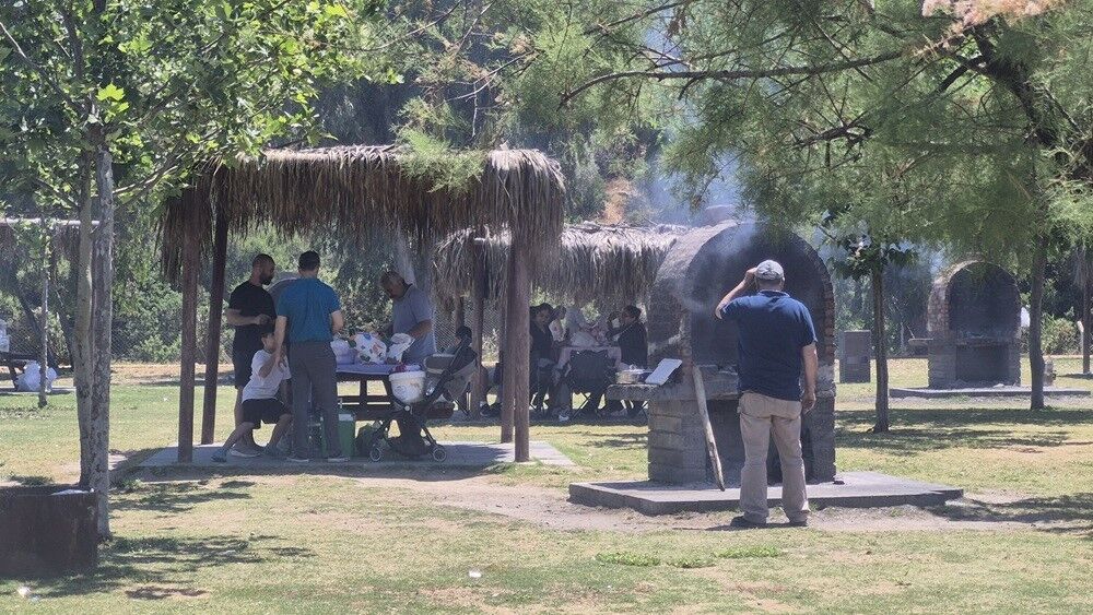 Bayram Tatilinde Turizmin Kalbi Kusadasi Nda Atti 1779979505701 550585