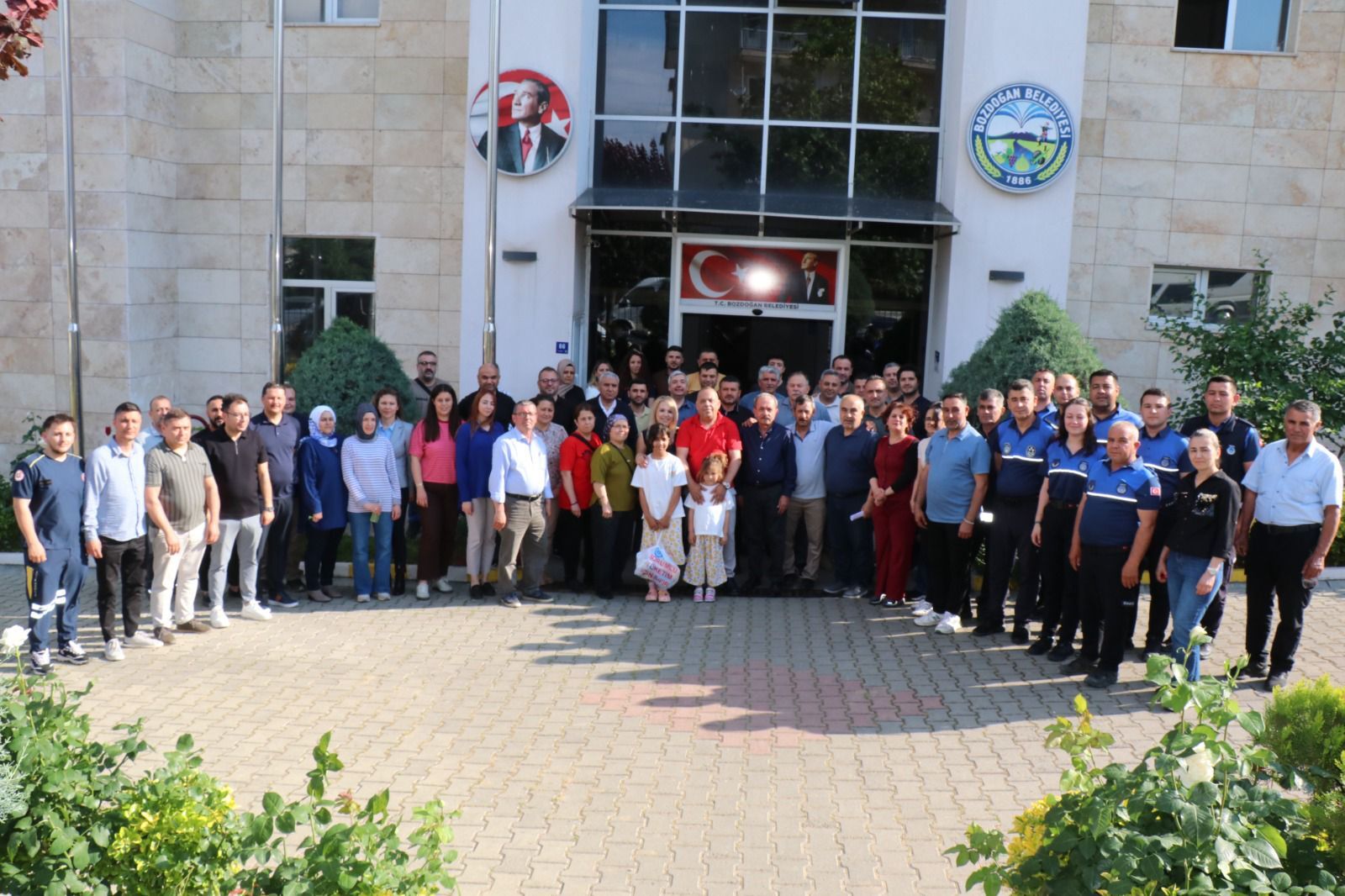 Bozdogan Belediyesi Bayramlasti 665613 5F5D14