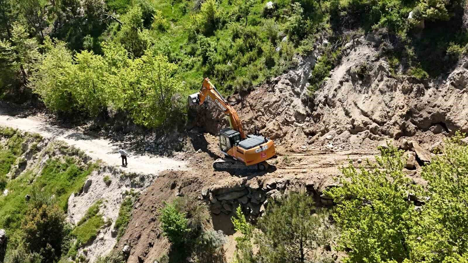 Bozdogan Da Madran Yayla Yolunda Calismalar Tamamlandi 1778488808016 848269