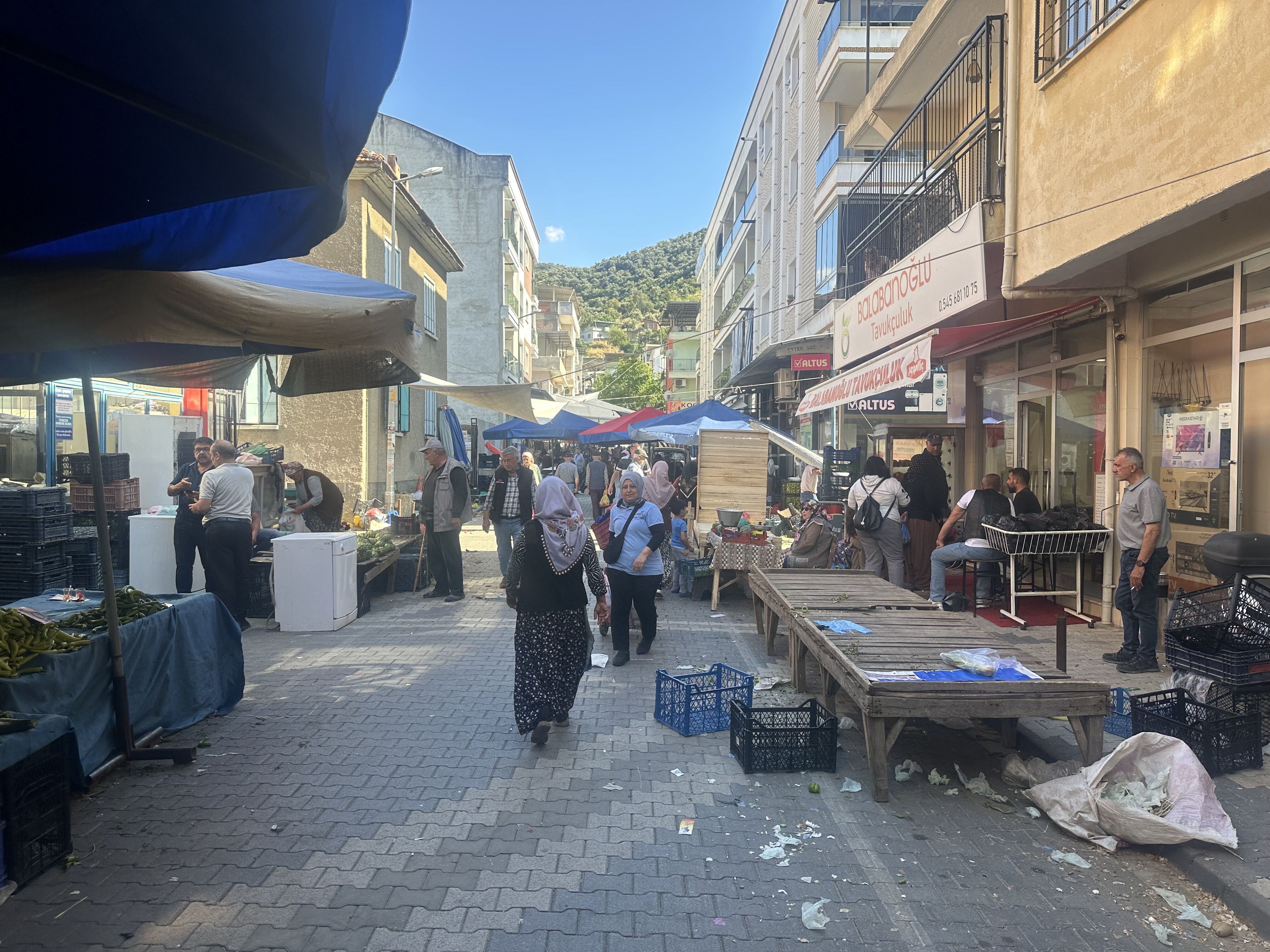 Bu Pazar Erken Kapaniyor 663293 1F3E04