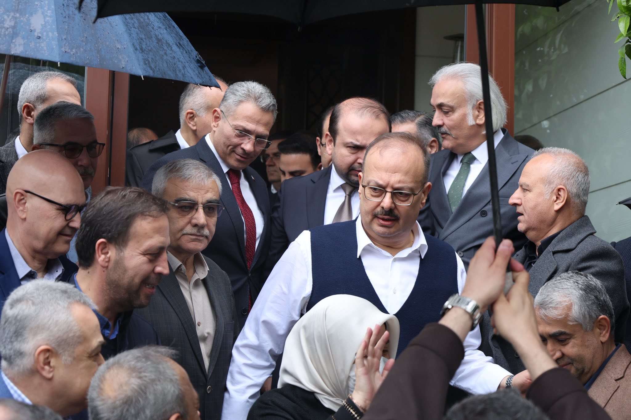Bu Sehre Gonul Verdim Diyerek Aydina Veda Etti 659083 5Db46B