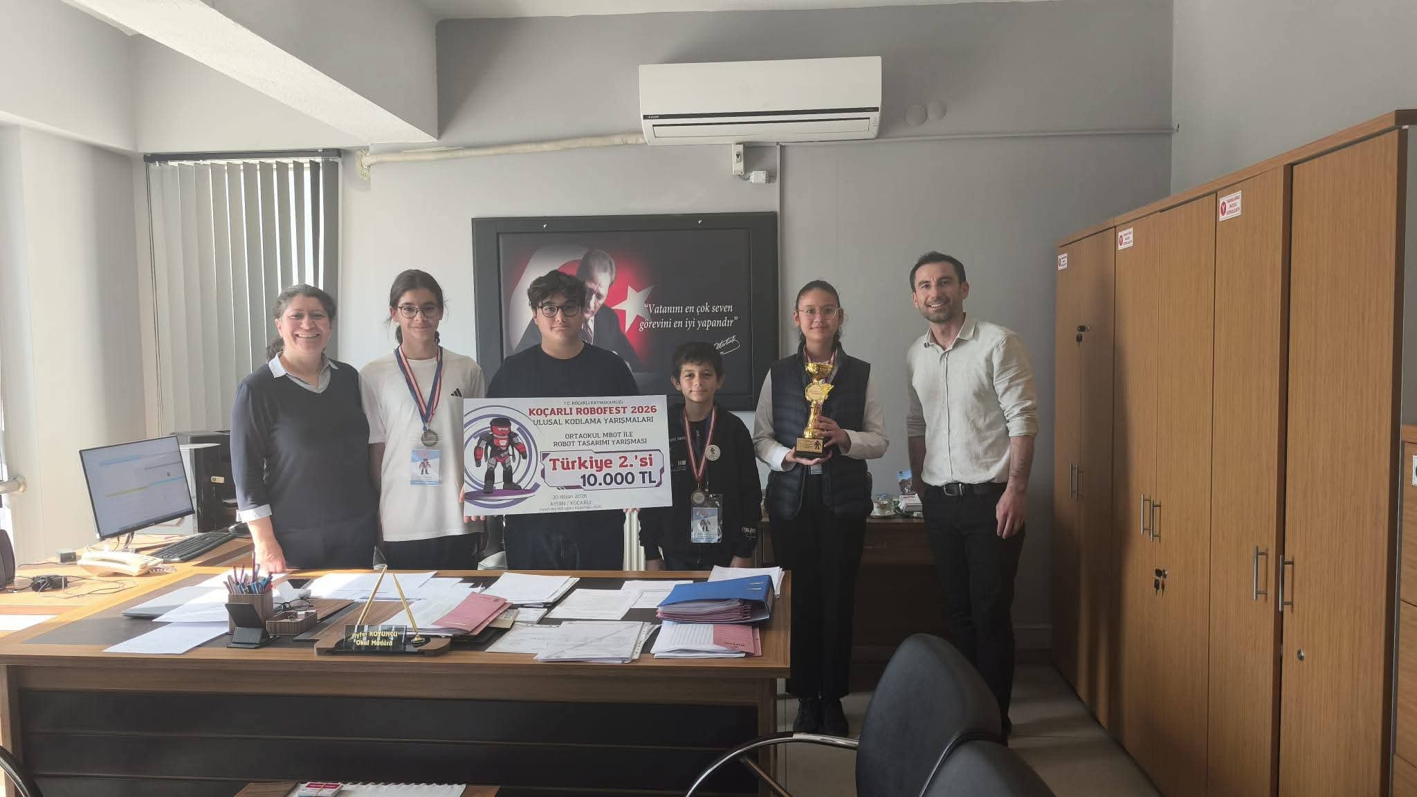 Buharkentin Gururu Zafer Ortaokulu Robotikte Turkiye Ikincis 659546 D0D1B2