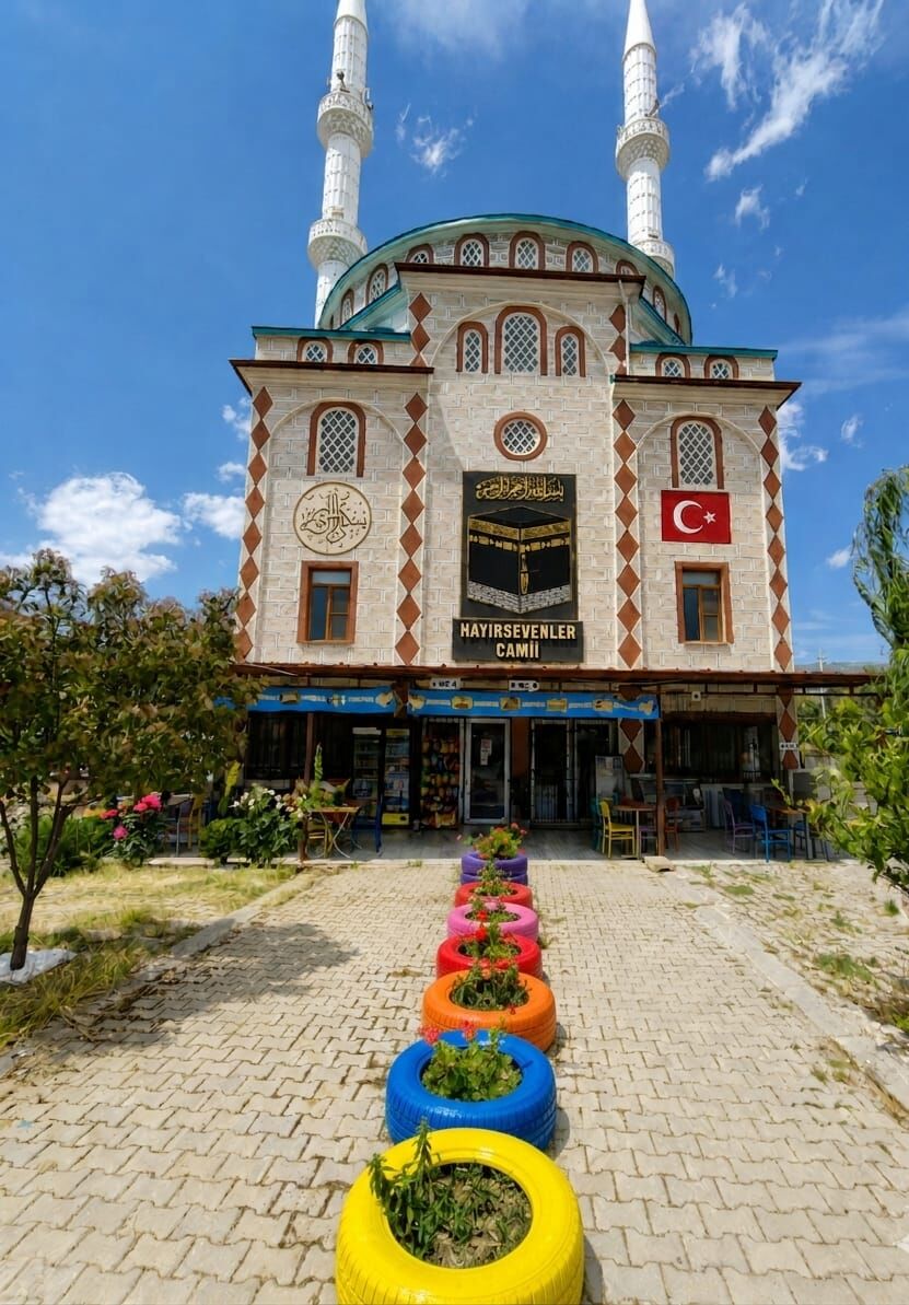 Buharkentte Birlik Hayirsevenler Camii Modern Gorunume Kavus 663829 E81A7A