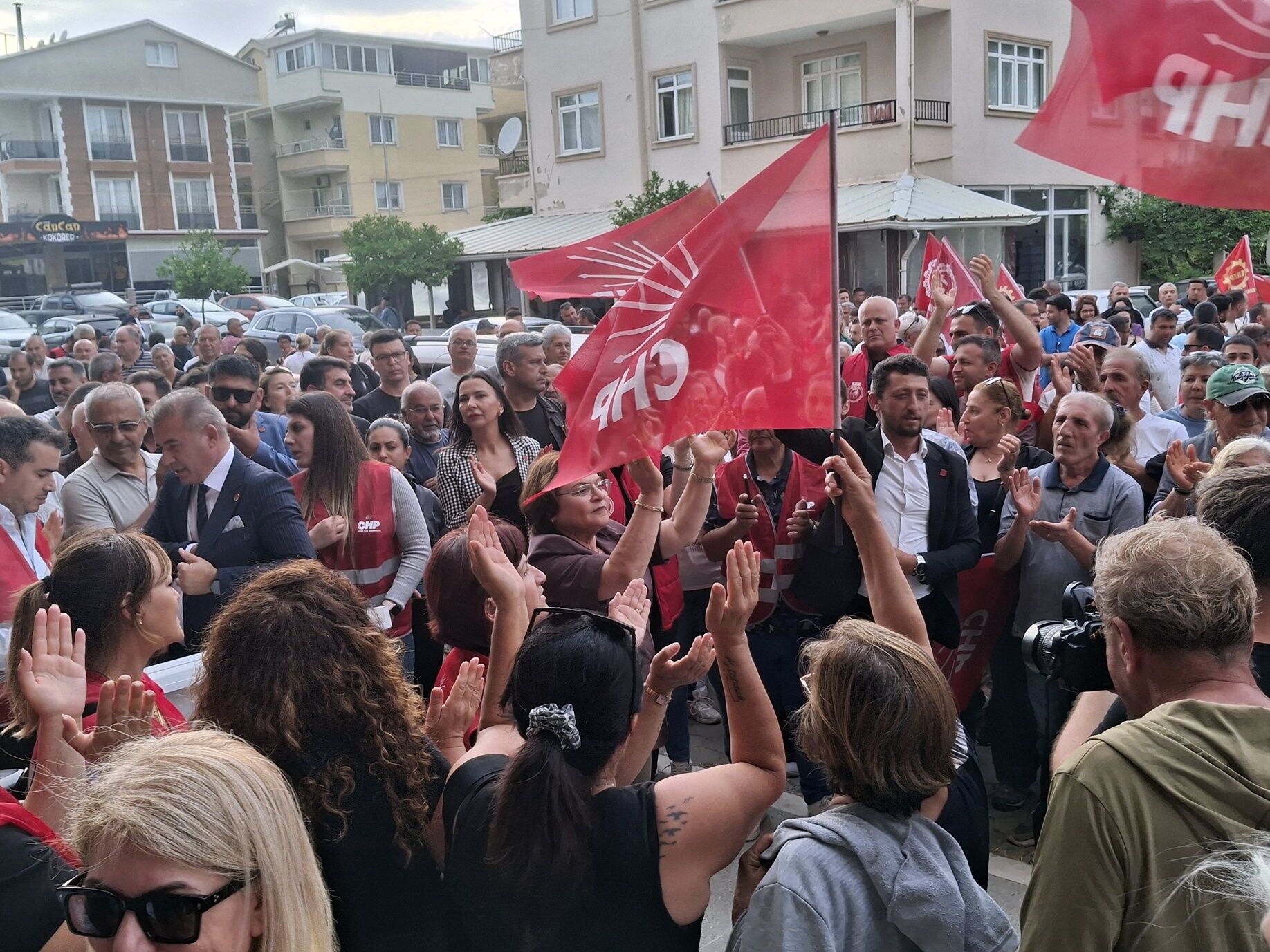 Chp Didimden Ozgur Ozele Tam Destek Yolumuzdan Donmeyecegiz 664756 279118