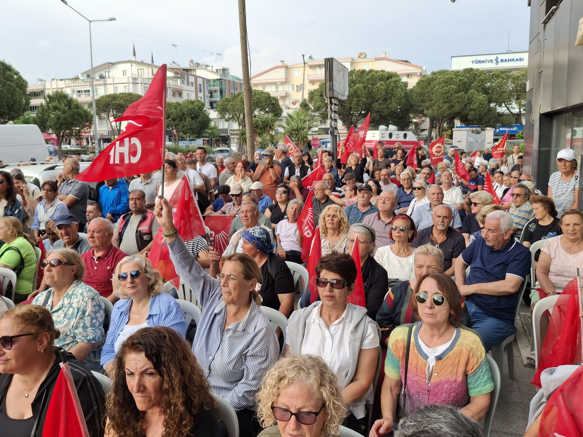 Chp Didimden Ozgur Ozele Tam Destek Yolumuzdan Donmeyecegiz 664756 A200C8