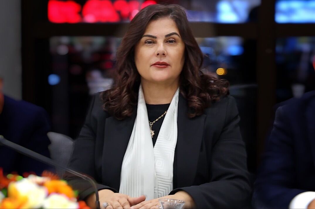 Denizlideki Facia Aydini Sarsti 666304 D59255