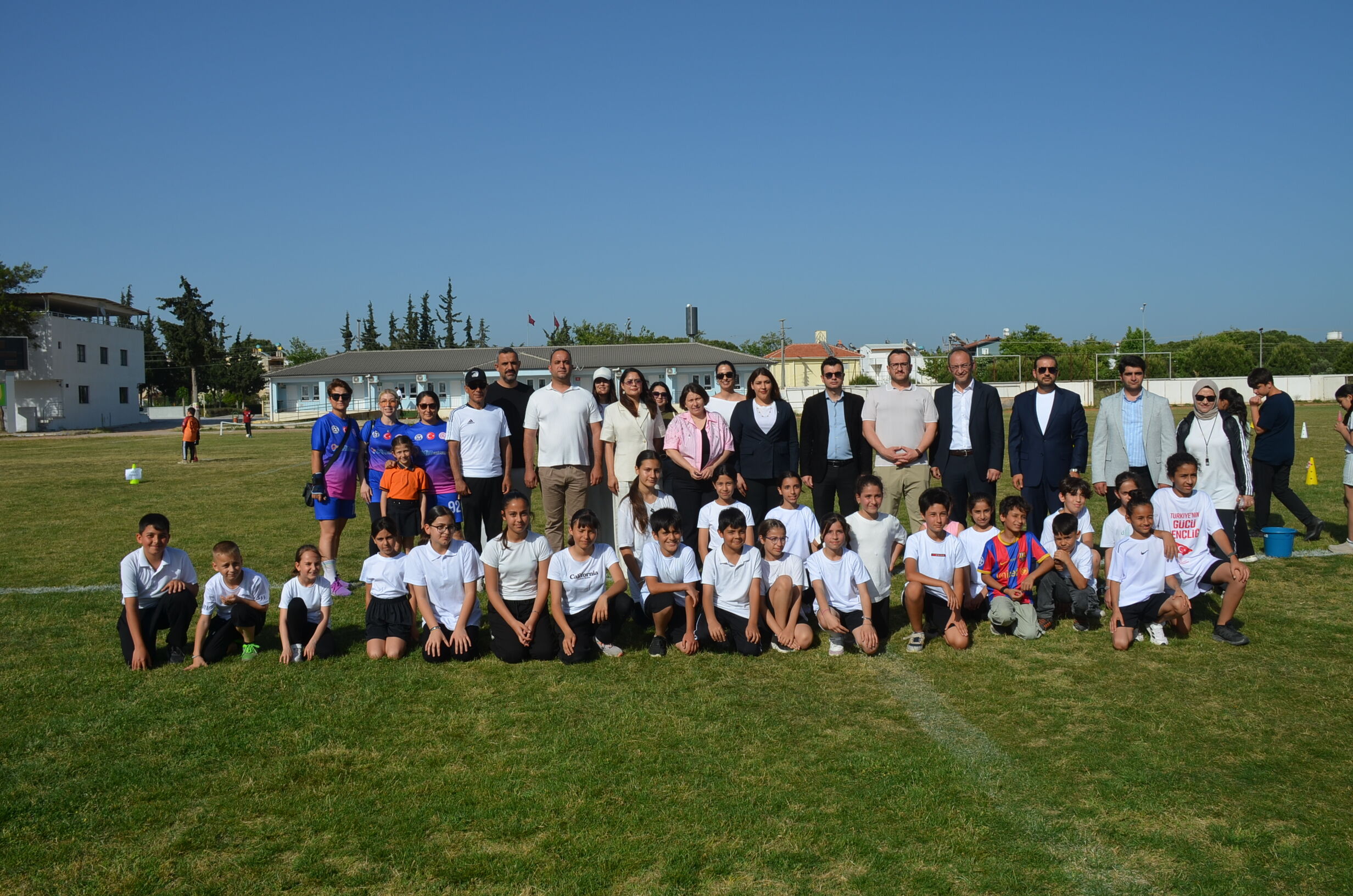 Didim Ataturk Stadyumunda Spor Senligi 661574 17Bd76