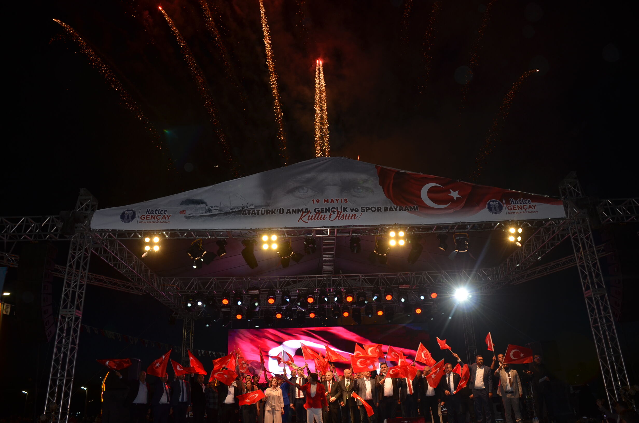 Didim Mavisehir Ataturk Kultur Ve Yasam Alaninda Gorkemli Ac 663665 9F2205